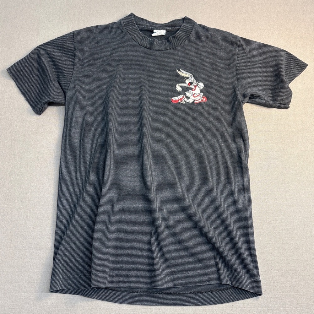 Vintage Six Flags Bugs Bunny Striped T-Shirt Mens Gray Black Looney Tunes 90s